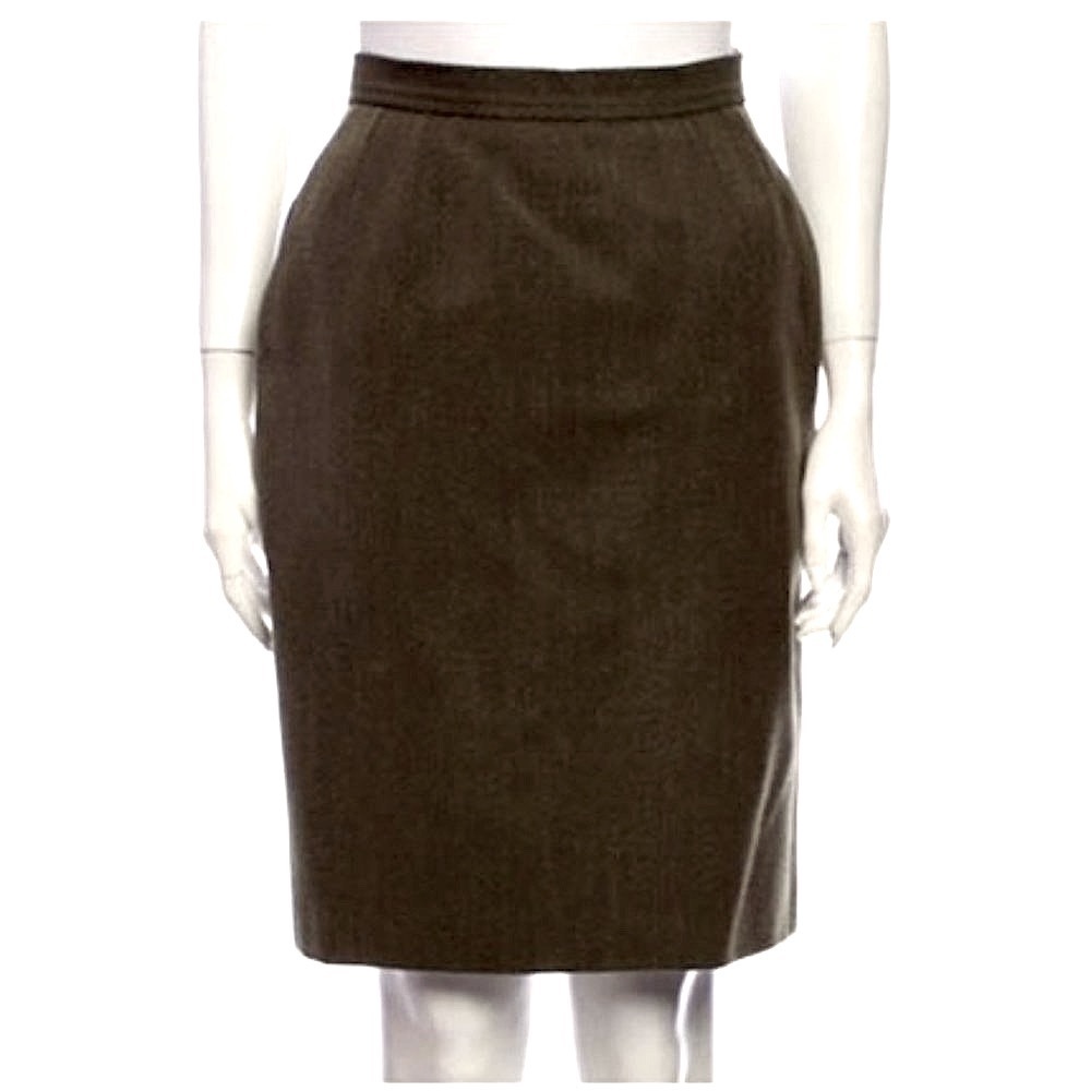 Size 10 - YSL cotton blend skirt.